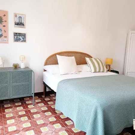ゲストハウス Casita Spagnola 4*